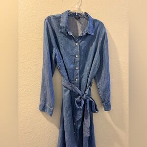 Long-sleeve Denim shirt dress with tie belt